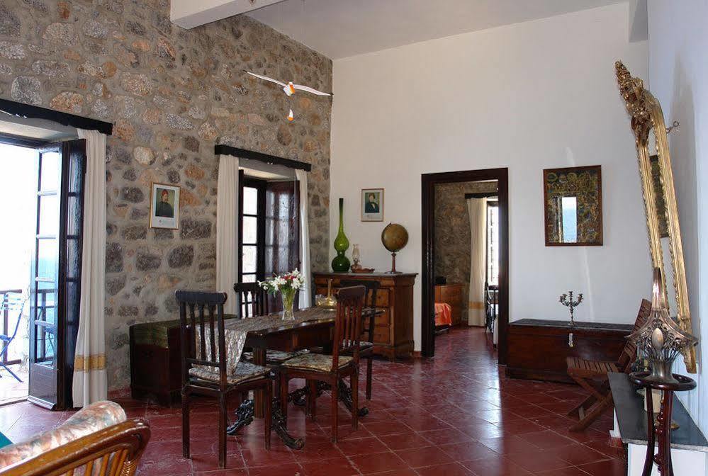 Villa Castello Hydra  Exteriör bild